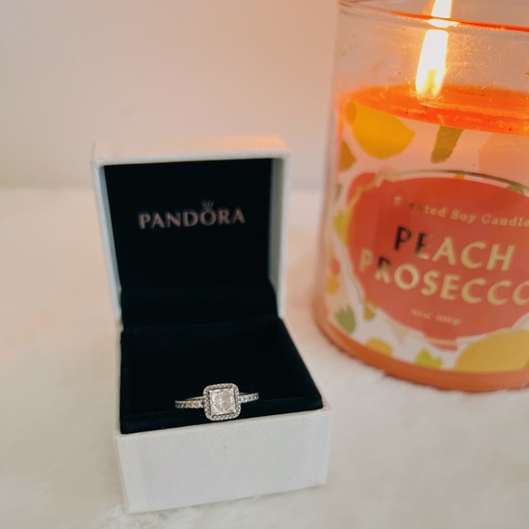 Pandora Ring - Picture 3 of 7